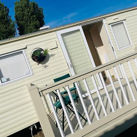 Santana Cosy Campervan Formely Butternut Dymchurch Exteriér fotografie